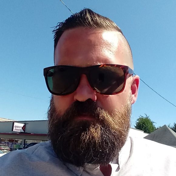 Meet your Posher, Casey - Picture 1 of 1